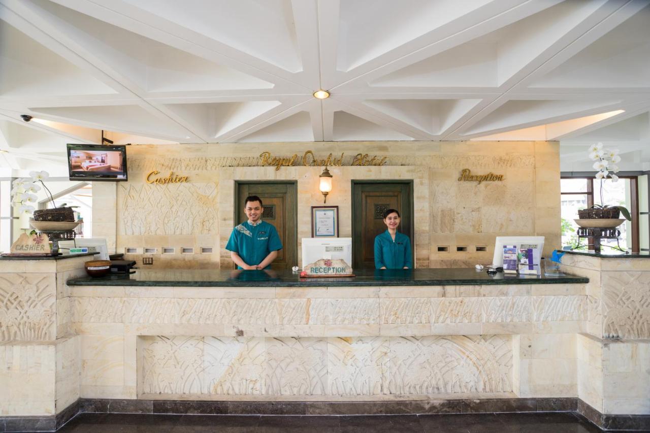 Royal Hotel And Villa Batu Бату Екстер'єр фото