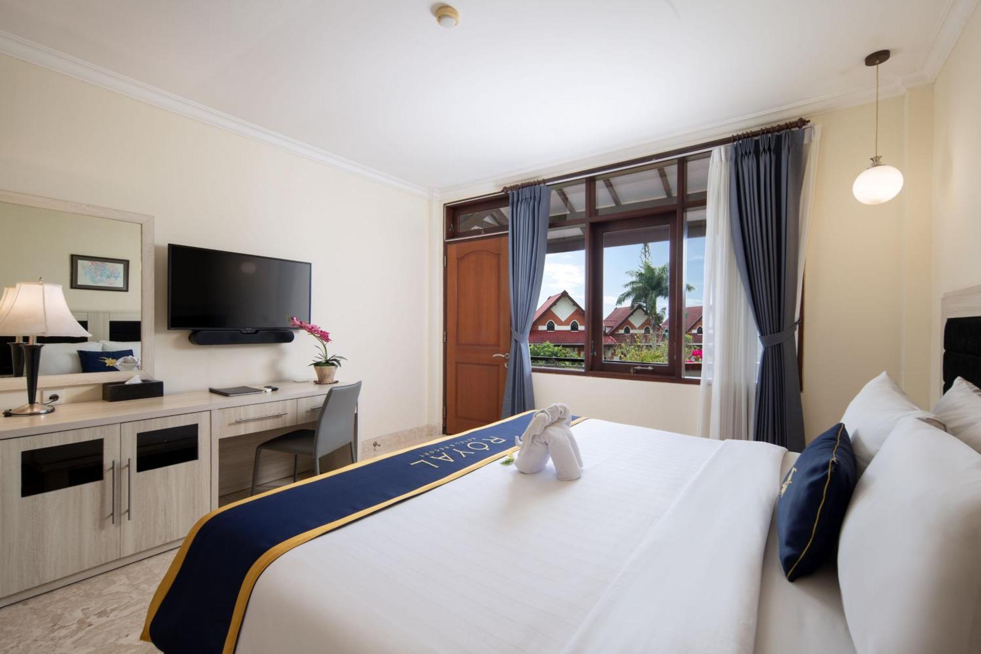 Royal Hotel And Villa Batu Бату Екстер'єр фото