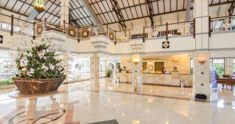 Royal Hotel And Villa Batu Бату Екстер'єр фото
